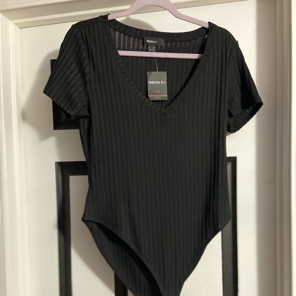 Ribbed Short Sleeve Bodysuit